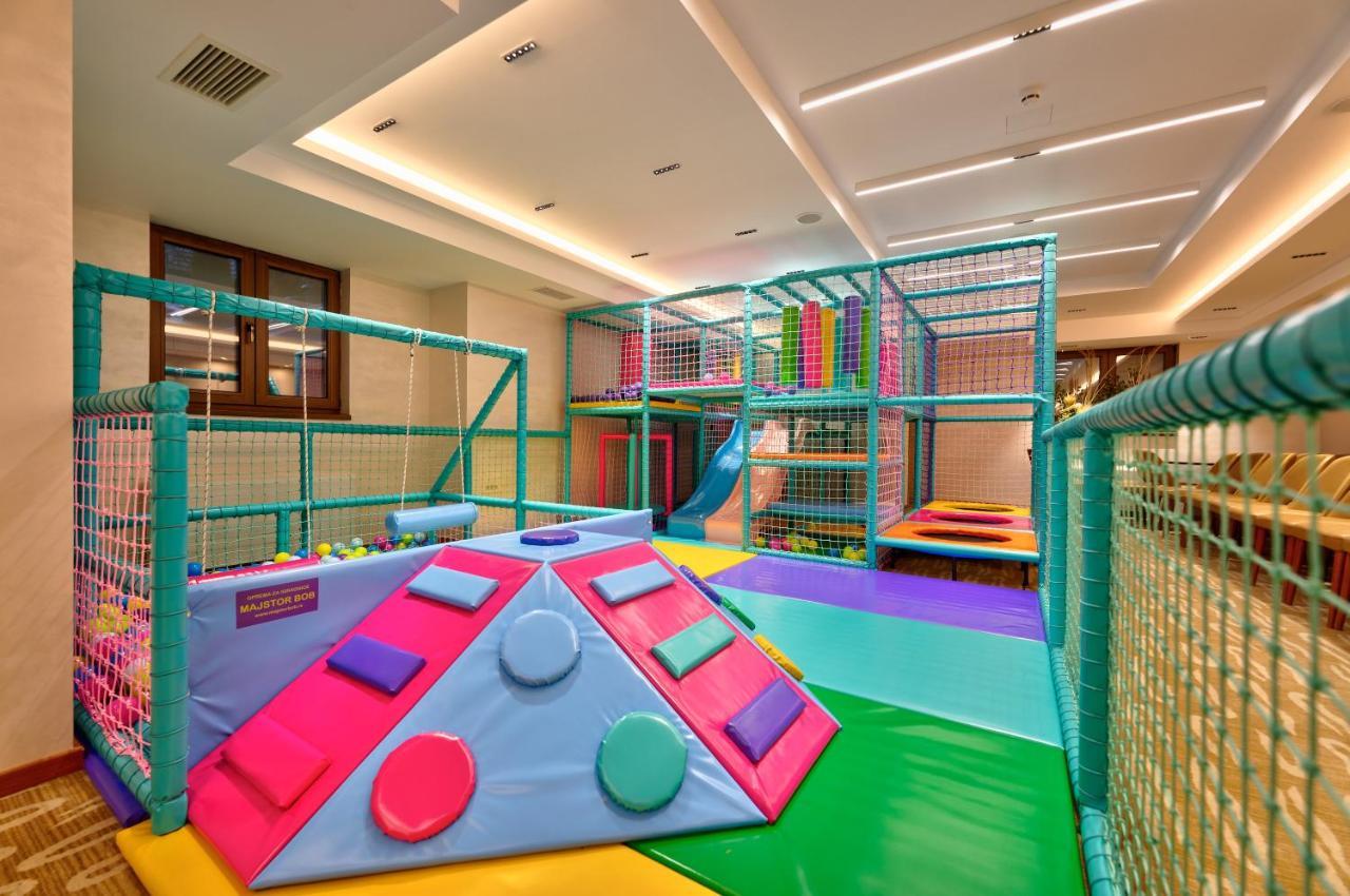Hotel Buket Ζλάτιμπορ Εξωτερικό φωτογραφία